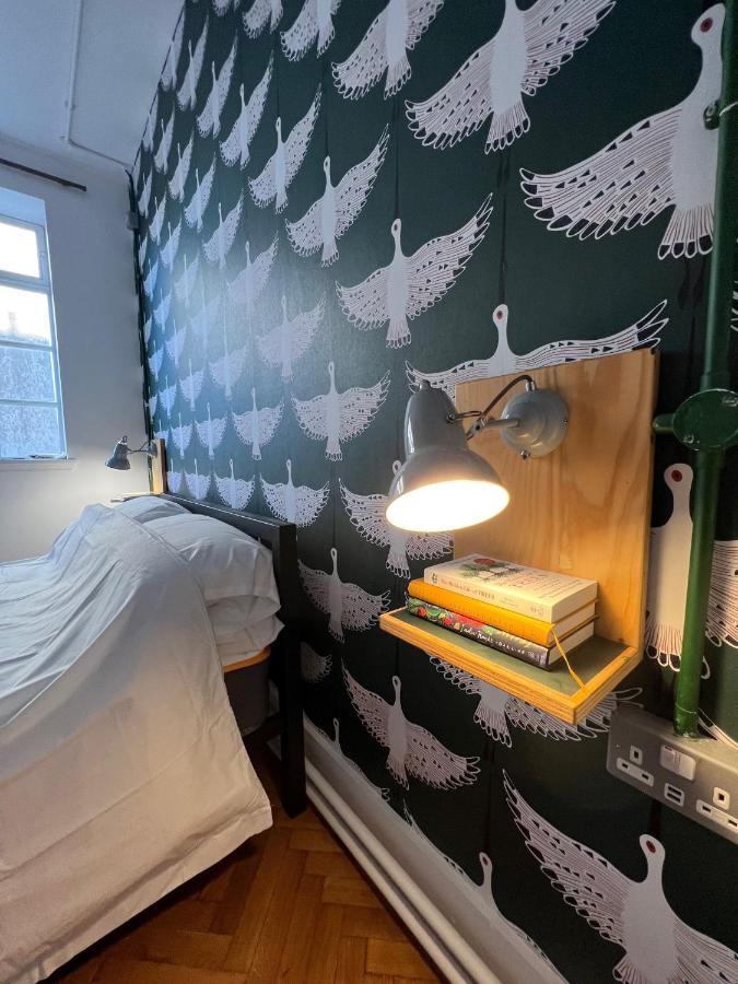 The Bristol Wing Hostel Екстериор снимка