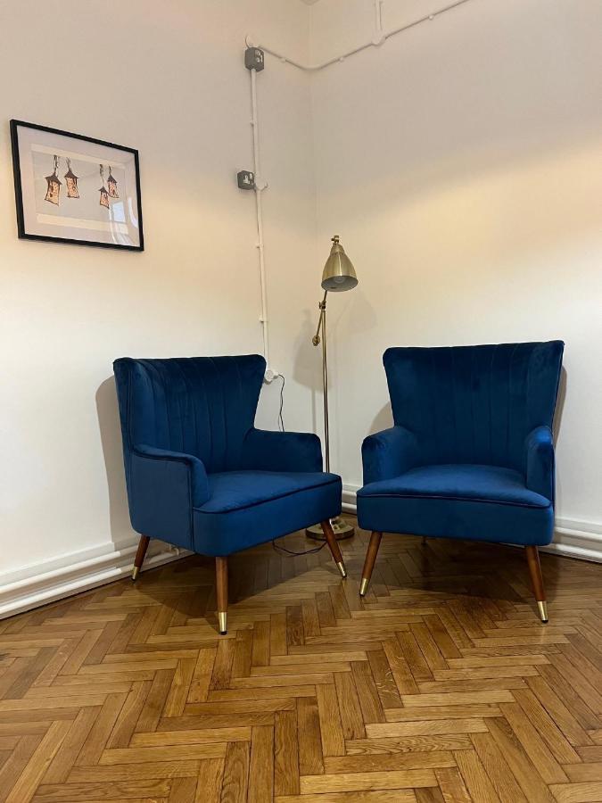 The Bristol Wing Hostel Екстериор снимка