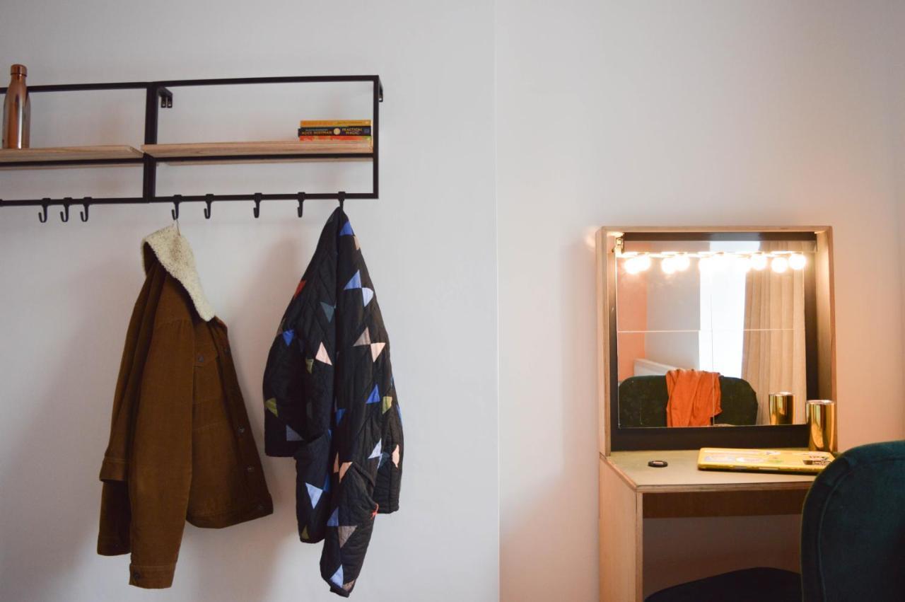 The Bristol Wing Hostel Екстериор снимка
