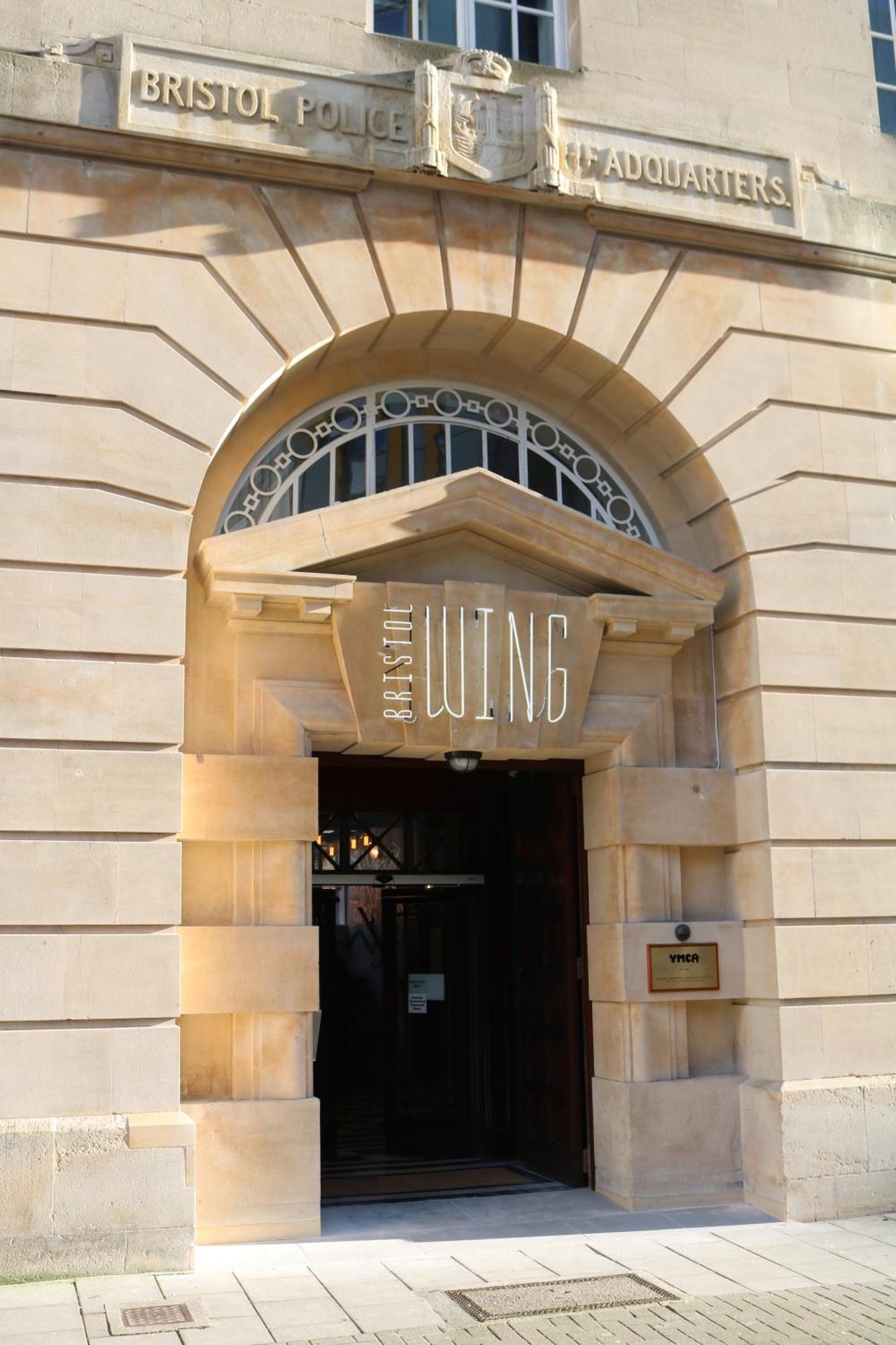The Bristol Wing Hostel Екстериор снимка