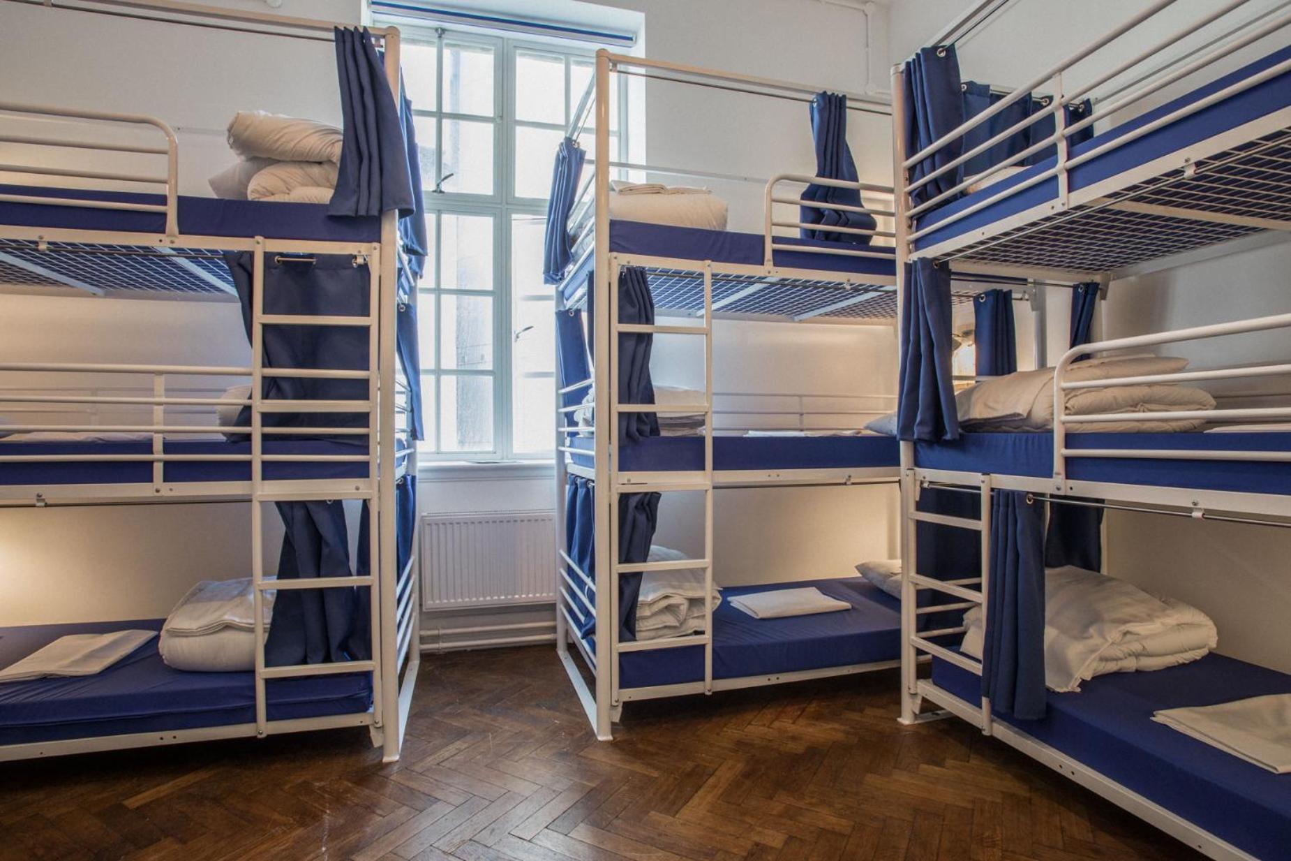 The Bristol Wing Hostel Екстериор снимка